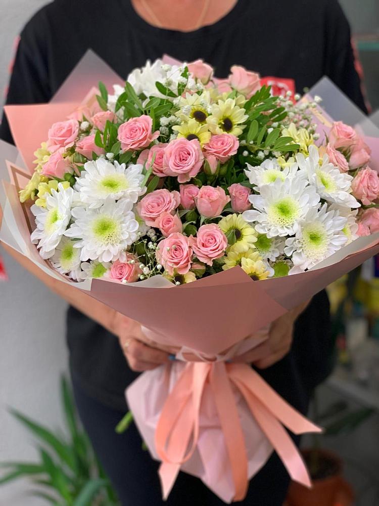Букет цветов из: Розы и Хризантемы в Ковернино