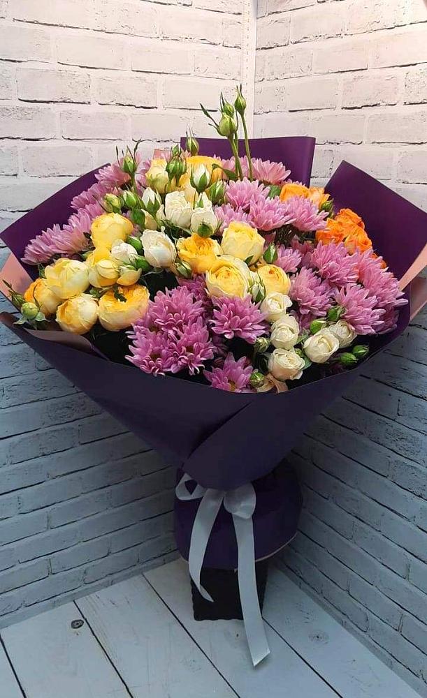 Букет цветов из: Хризантемы и Розы в Ковернино