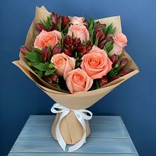 Букет цветов из:  Розы и Альстромерии в Ковернино