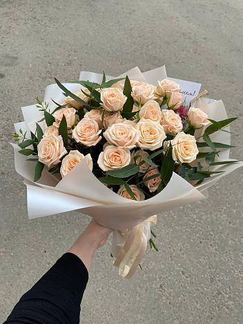 Букет Кремовые розы Латте в Ковернино