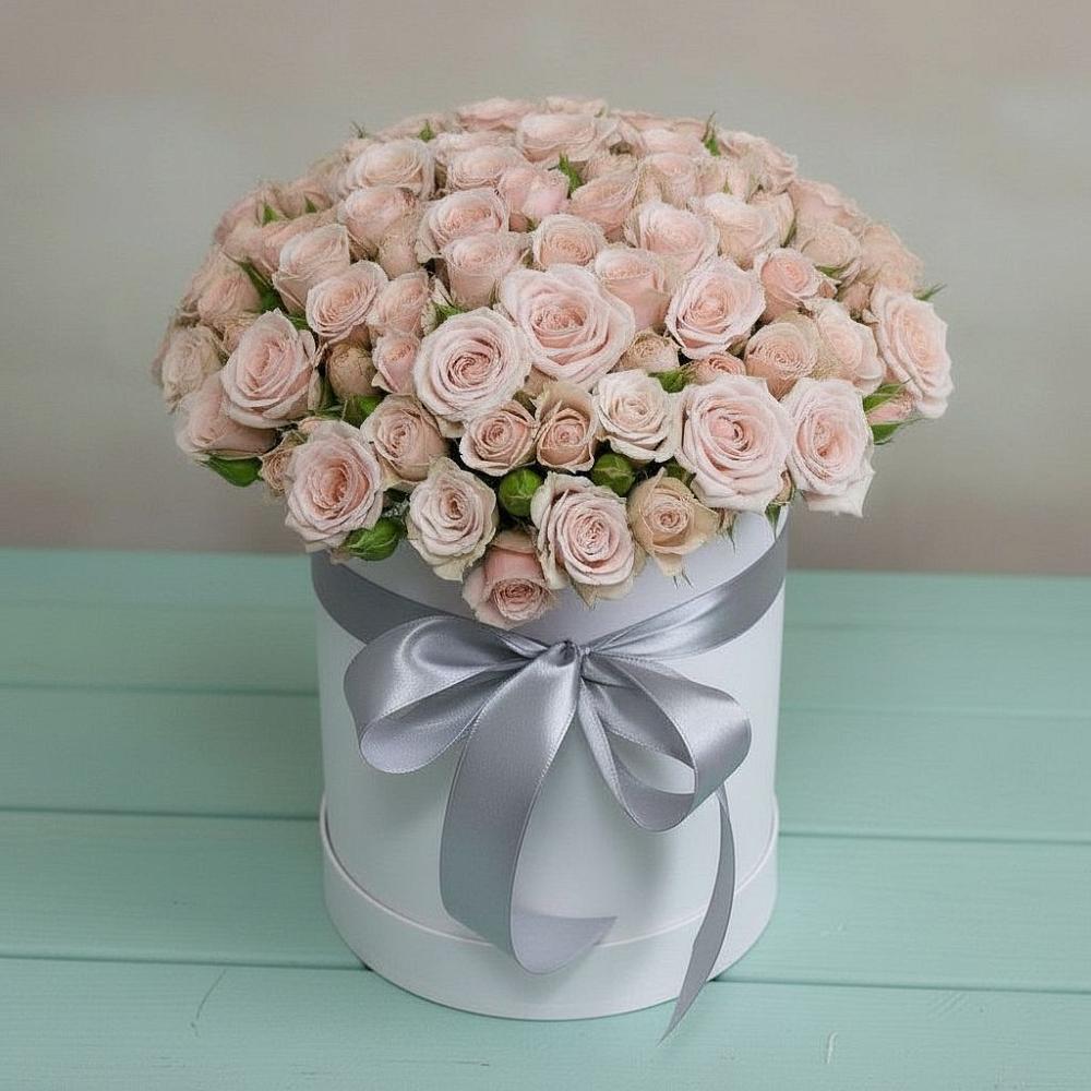 Цветочная композиция из Розы в шляпной коробке в Ковернино